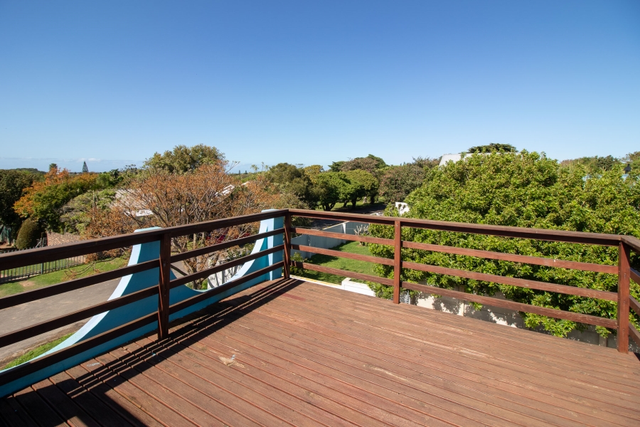 4 Bedroom Property for Sale in West Bank Eastern Cape